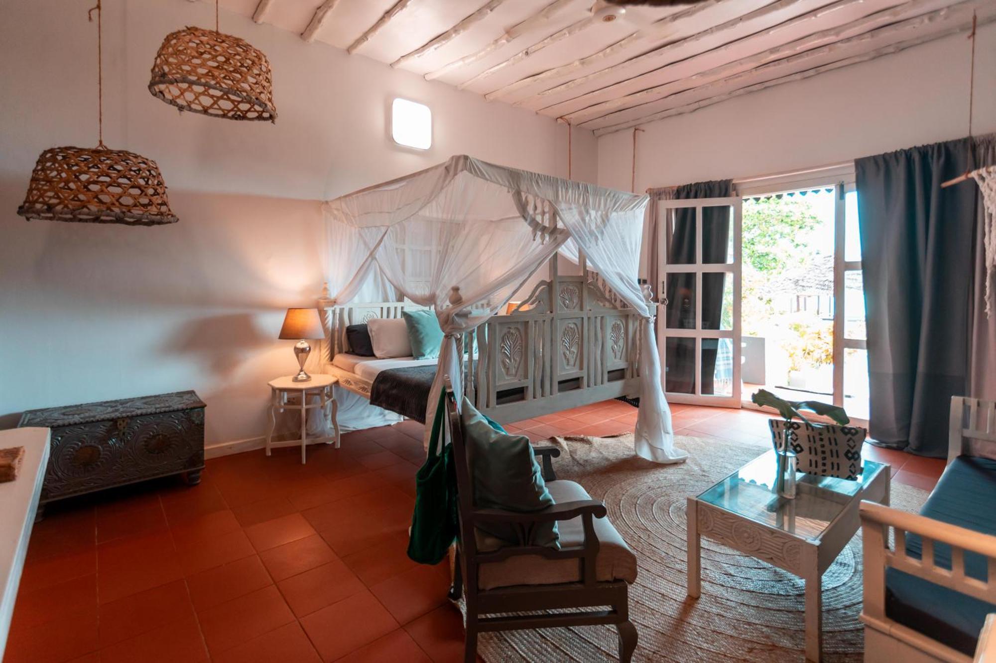 B4 Boutique Hotel ปาเยอ ภายนอก รูปภาพ