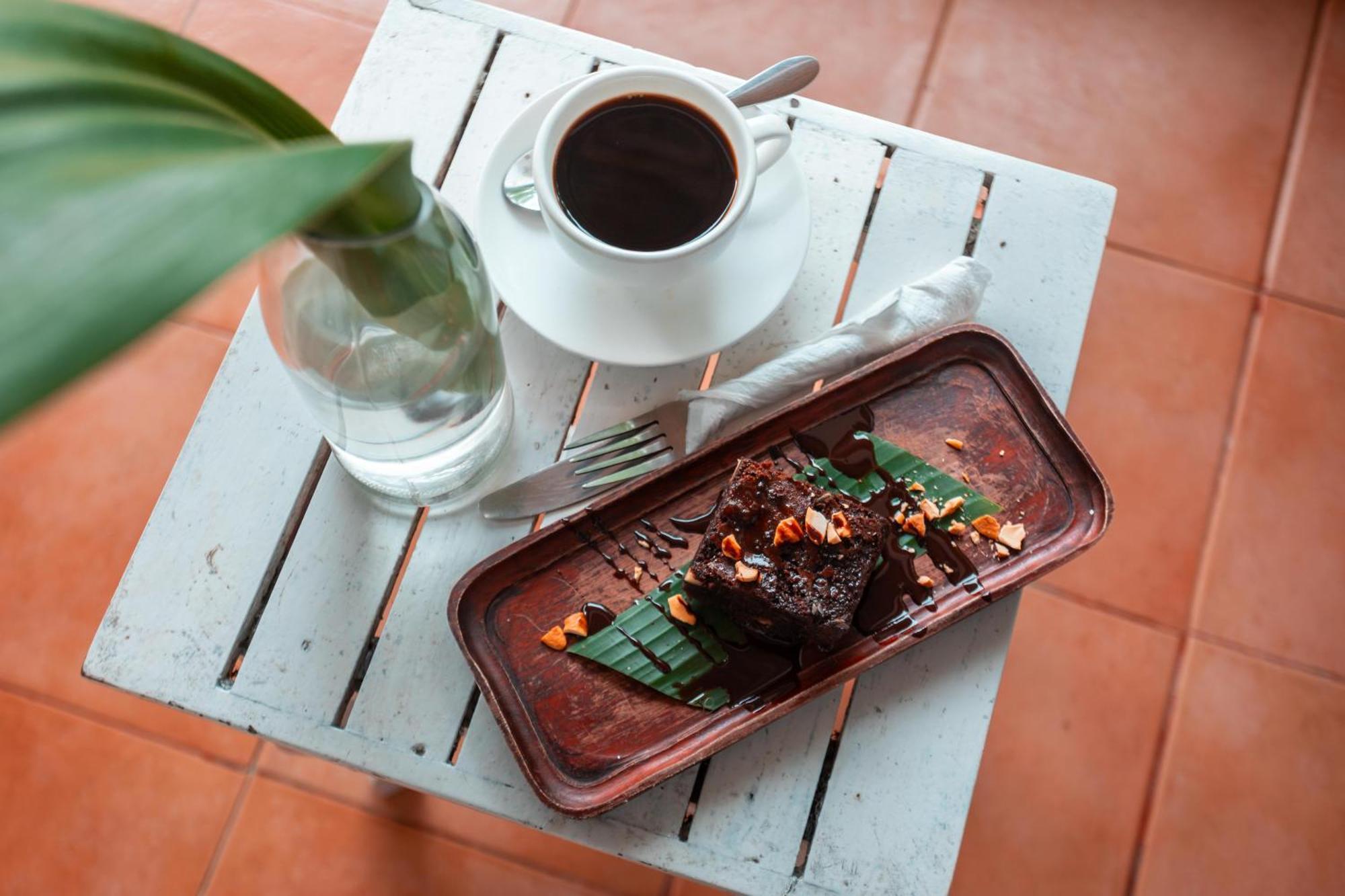 B4 Boutique Hotel ปาเยอ ภายนอก รูปภาพ