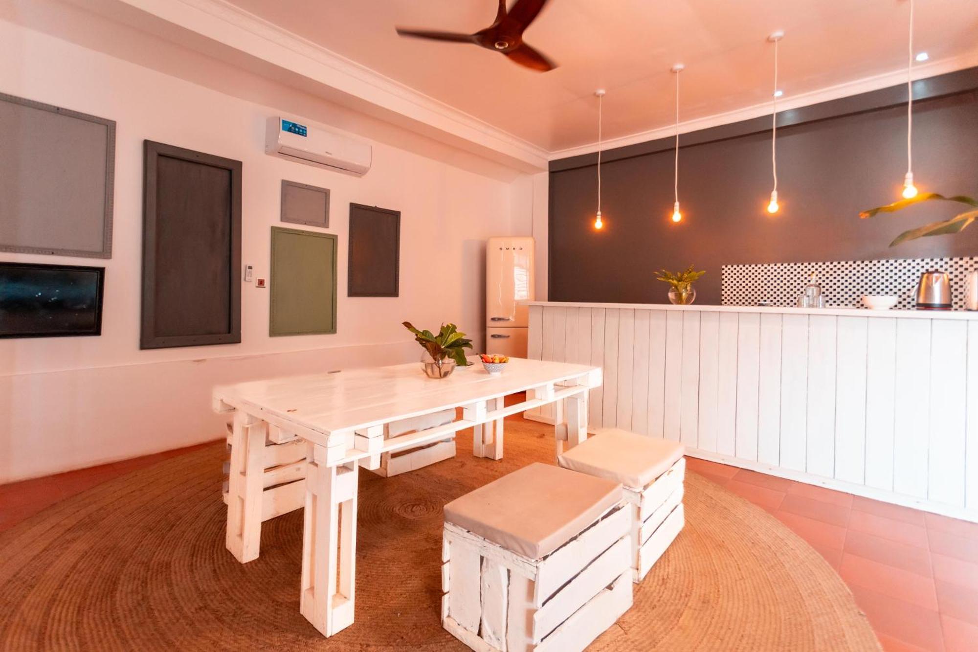 B4 Boutique Hotel ปาเยอ ภายนอก รูปภาพ